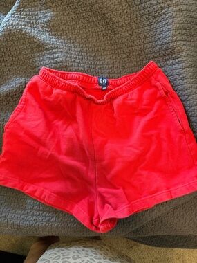 GAP high waist sweatshorts